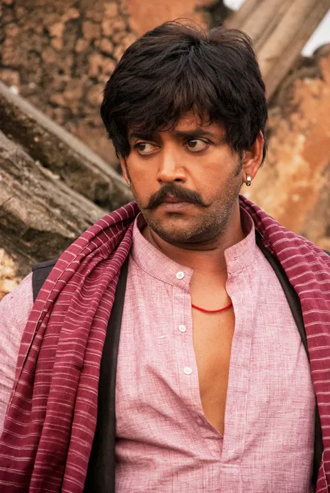 Ravi Kishan portrait